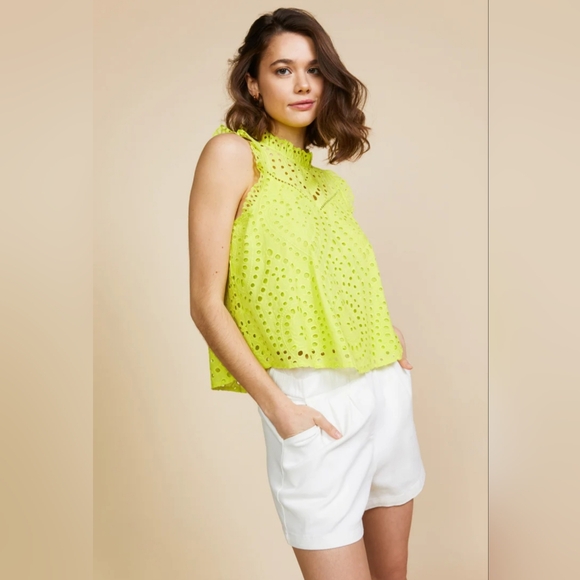 NWT Skie Are Blue Eyelet Lace Top Size S Color Lime Yellow - Picture 1 of 9